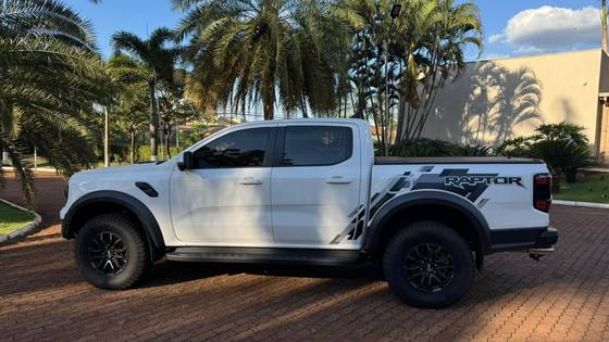 FORD RANGER 3.0 V6 TURBO GASOLINA RAPTOR 4X4 AUTOMÁTICO